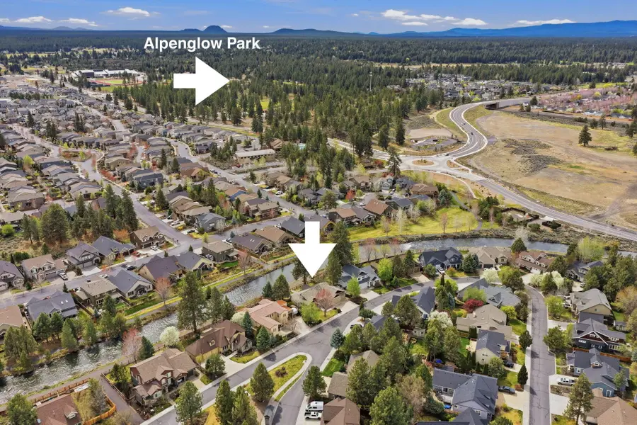 61173 Ridgewater Loop, Bend, OR 97702 - #3