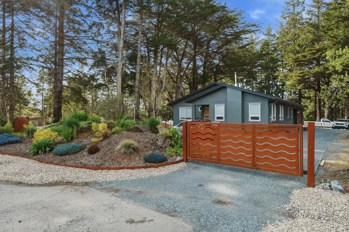 88879 Highway 42 S, Bandon, OR 97411 - #1