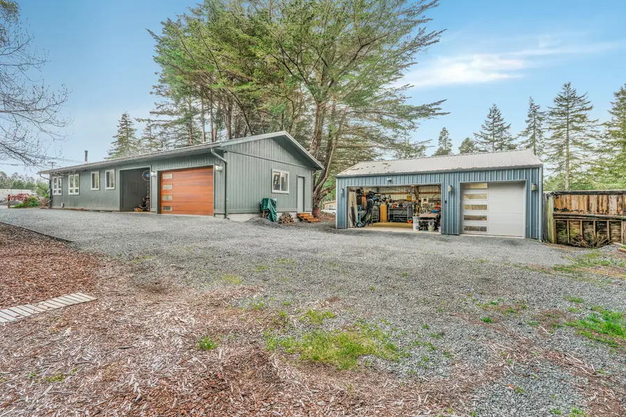 88879 Highway 42 S, Bandon, OR 97411 - #3