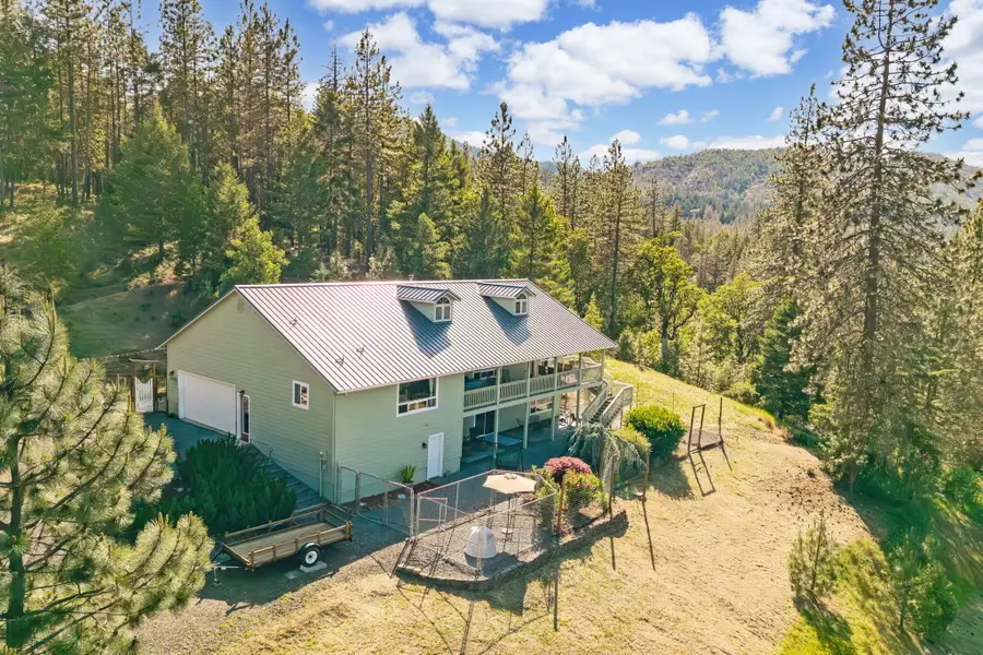 16445 Meadows Road, White City, OR 97503 - #2