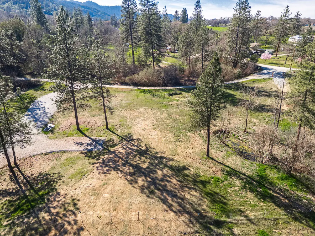 5025 Lane Creek Road, Central Point, OR 97502 - #1