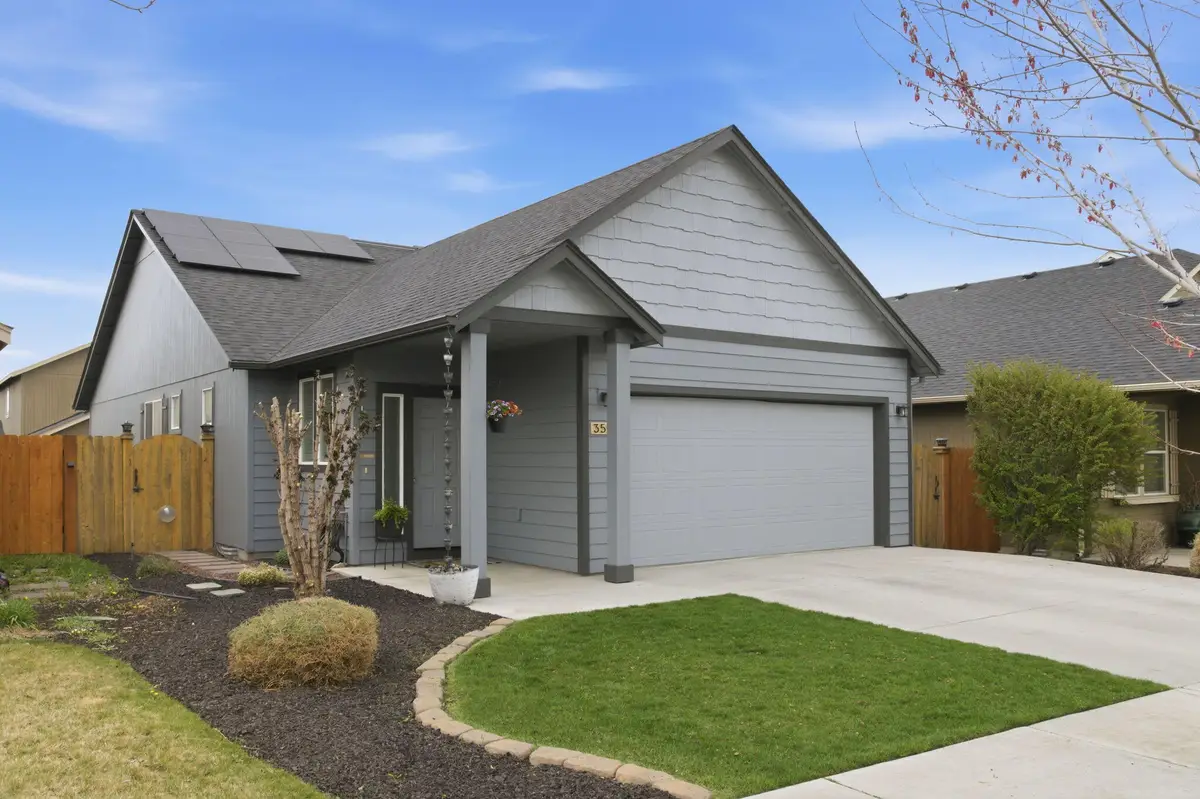 3559 SW Pumice Place, Redmond, OR 97756 - #1