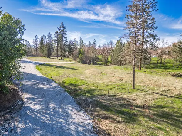 5017 Lane Creek Road #Parcel 2, Central Point, OR 97502