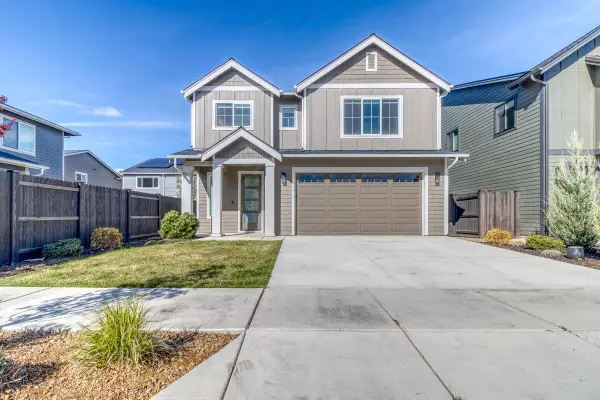 63211 NW Lavacrest Street, Bend, OR 97703