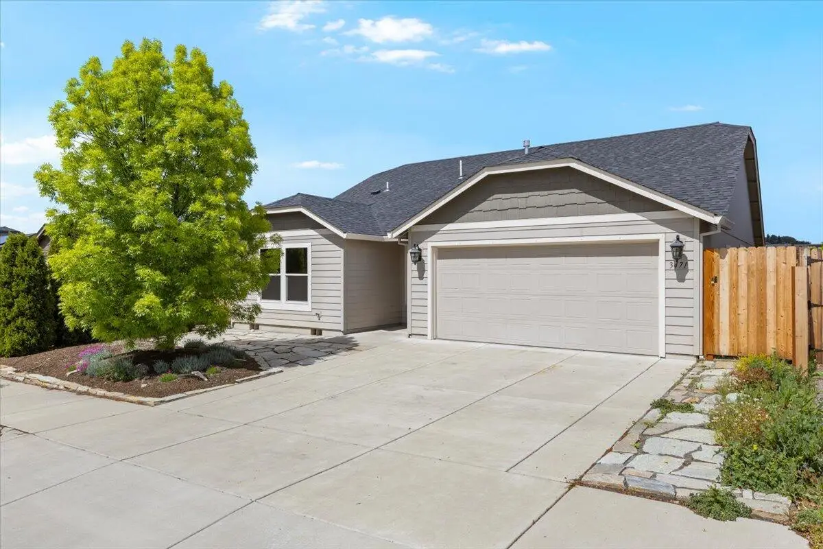 3471 Cascara Street, Medford, OR 97504 - #1