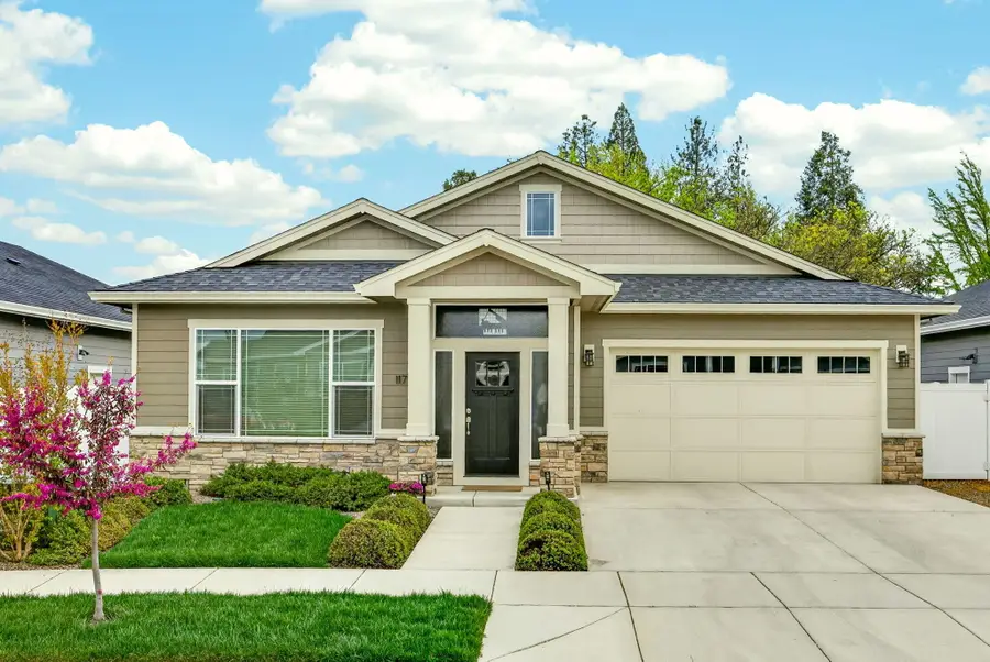 1175 Lindsey Court, Central Point, OR 97502 - #2