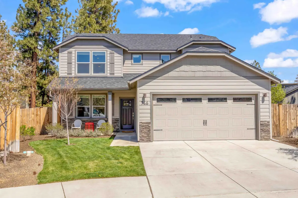 746 N Roundhouse Court, Sisters, OR 97759 - #1