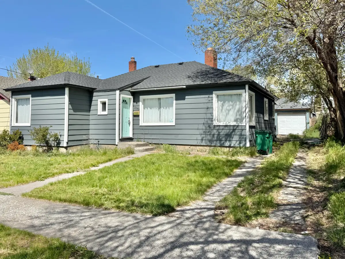 2245 Garden Avenue, Klamath Falls, OR 97601 - #1