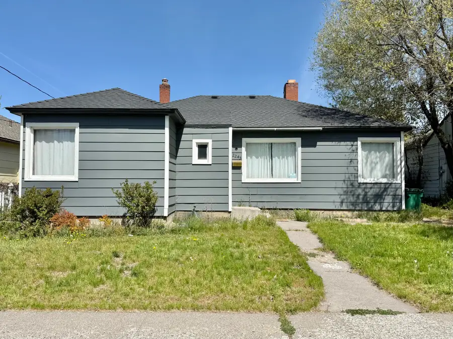 2245 Garden Avenue, Klamath Falls, OR 97601 - #2