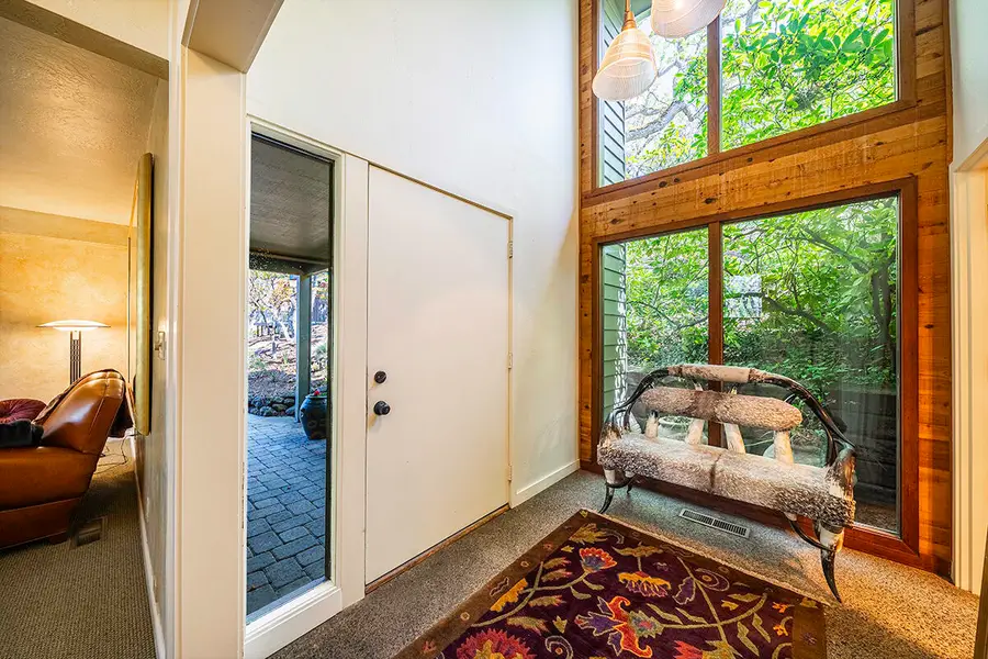 65 High Oak Drive, Medford, OR 97504 - #3