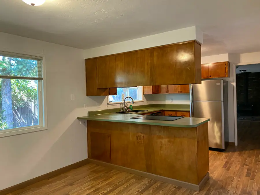 2215 Arctic Circle, Medford, OR 97504 - #3