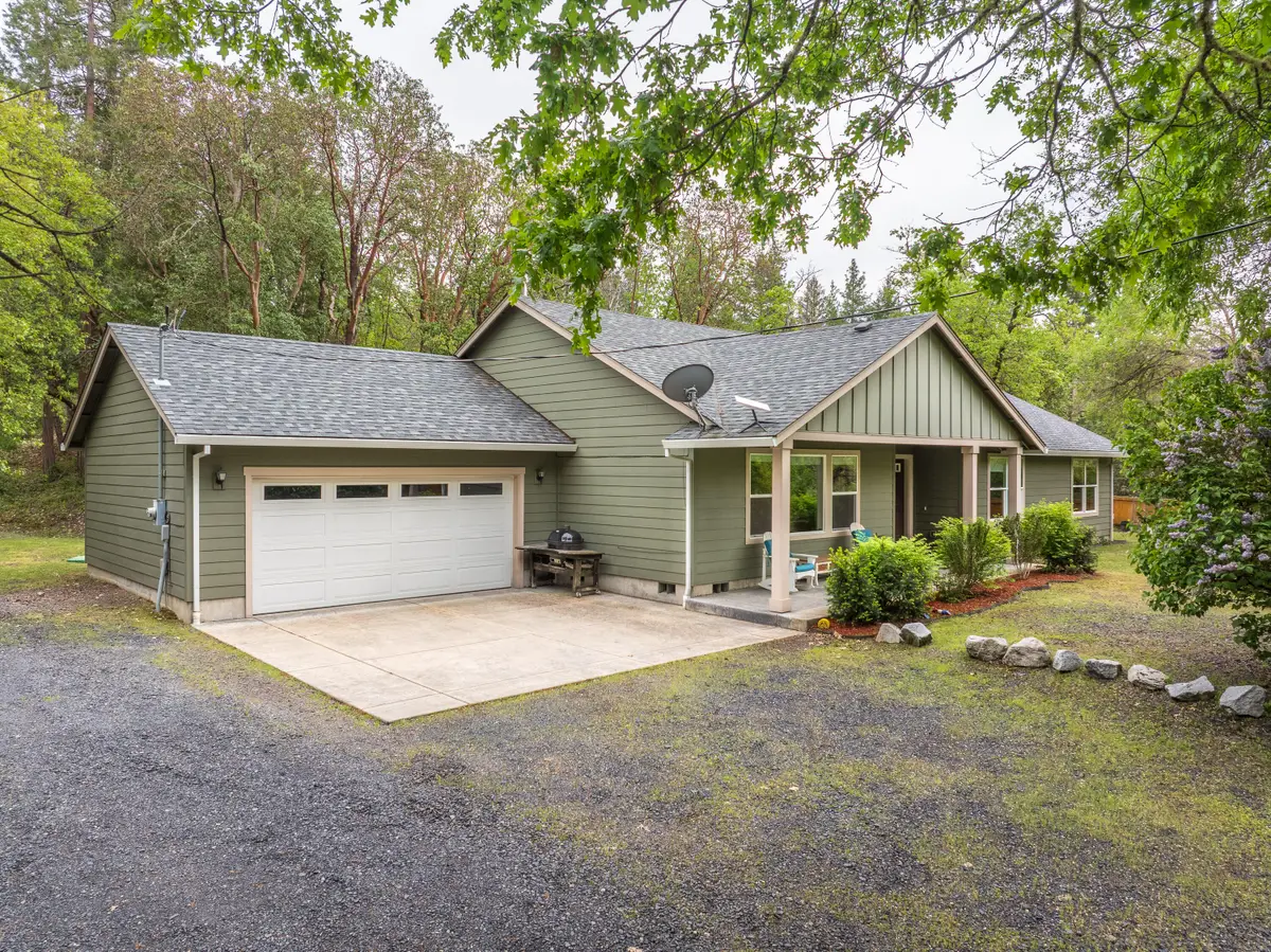 769 Portland Avenue, Grants Pass, OR 97526 - #1