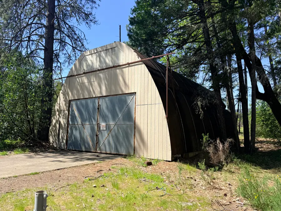 912 N Old Stage Road, Cave Junction, OR 97523 - #3