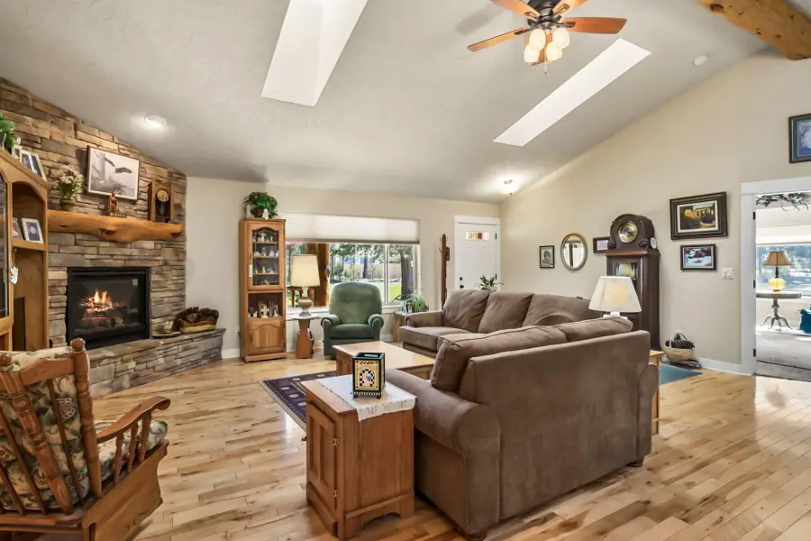 17048 Norwalk Road, Bend, OR 97707 - #3