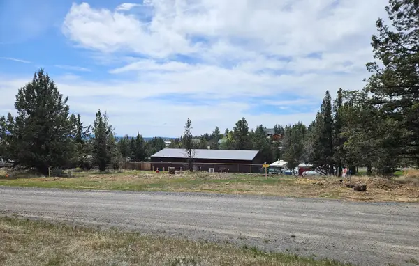 11587 NW Grimes Avenue, Prineville, OR 97754