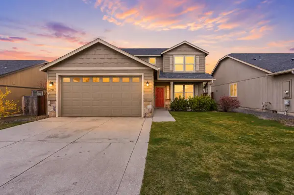 2781 NE Spring Water Place, Bend, OR 97702