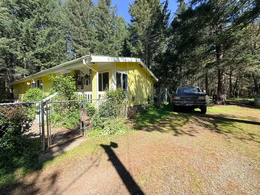 450 Jackadel Lane, Cave Junction, OR 97523 - #2