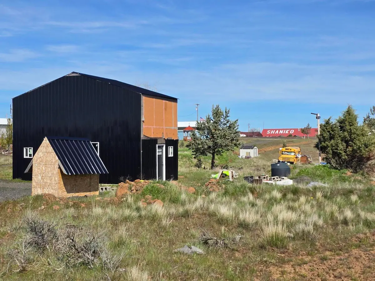48712 B Street, Shaniko, OR 97057 - #1