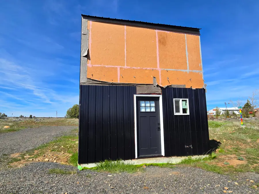48712 B Street, Shaniko, OR 97057 - #3