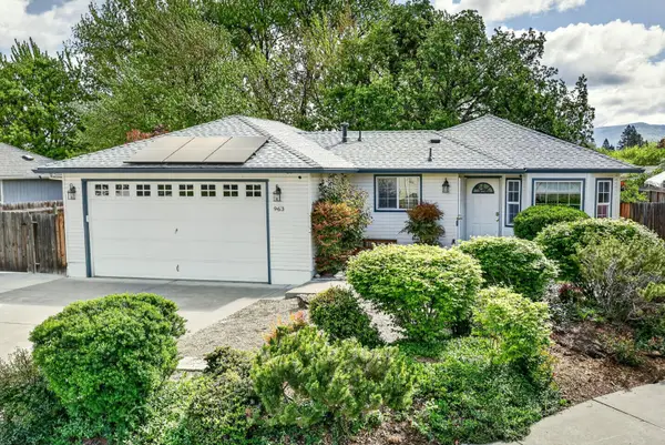 963 Colinwood Lane, Medford, OR 97501