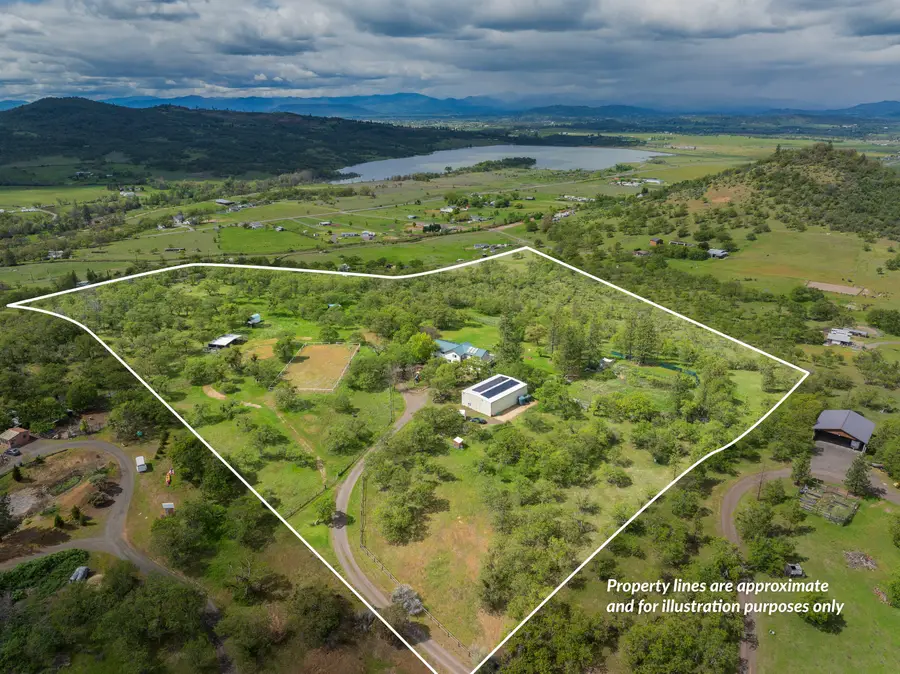 3850 E Antelope Road, Eagle Point, OR 97524 - #2