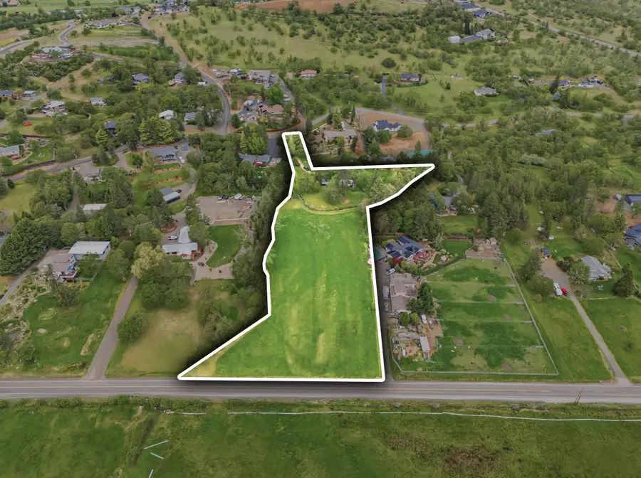 620 Vista Park Drive, Eagle Point, OR 97524 - #3