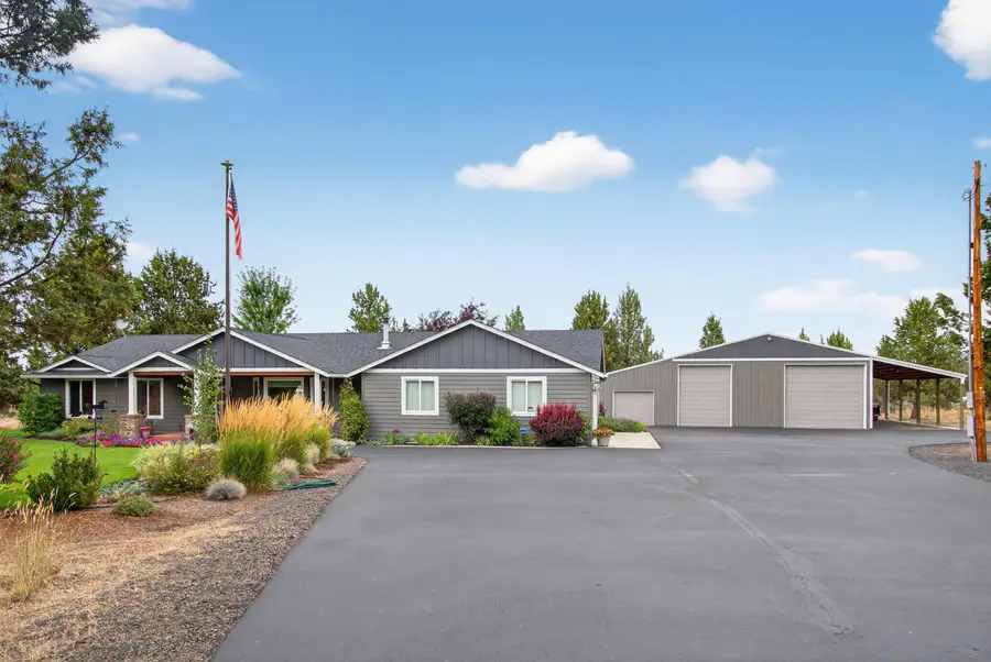 4839 S Sioux Loop, Prineville, OR 97754 - #2