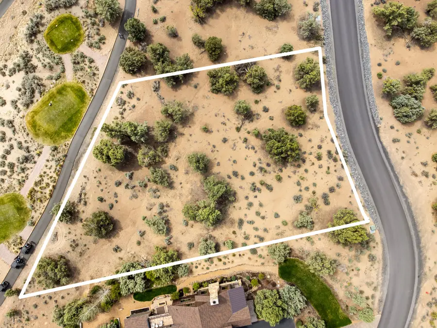 16539 SW Vaqueros Way #6, Powell Butte, OR 97753 - #3