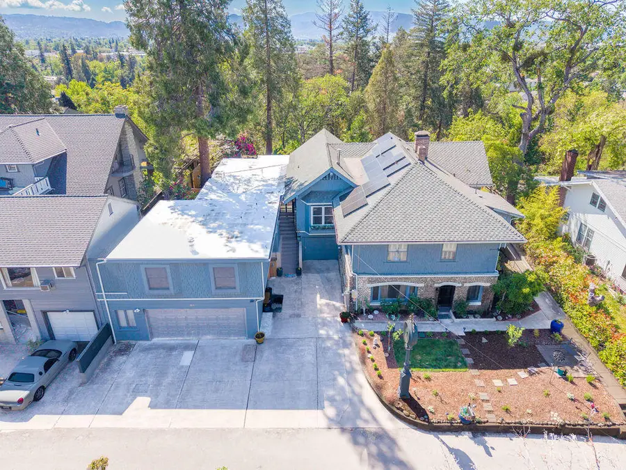 200 Medford Heights Lane, Medford, OR 97504 - #3