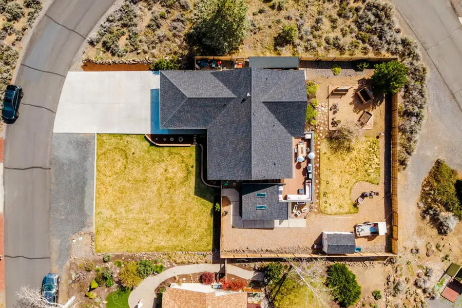 20795 Arago Circle, Bend, OR 97703 - #3