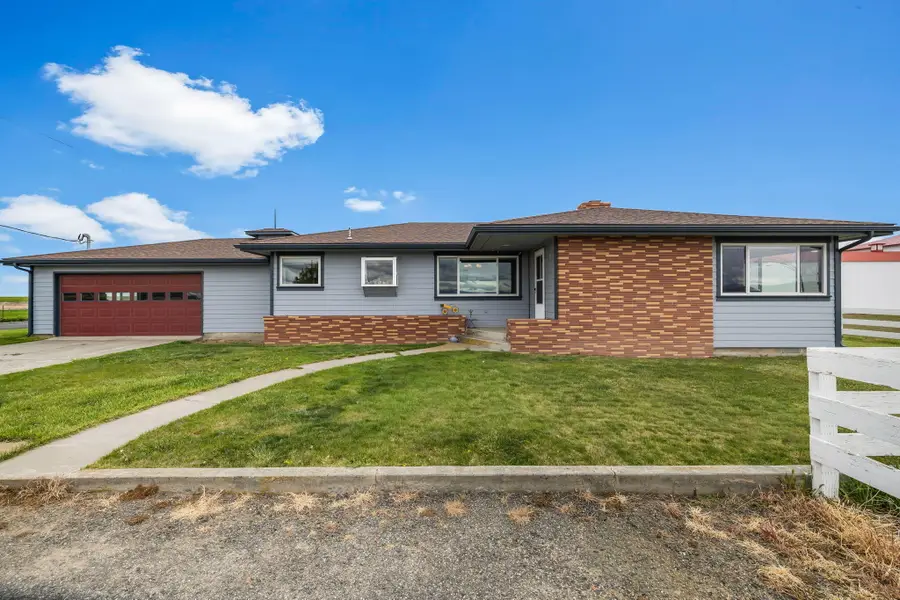 501 NW Dogwood Lane, Madras, OR 97741 - #3