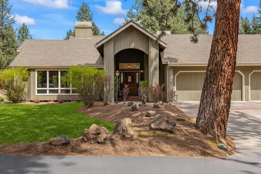 20468 Steamboat Court, Bend, OR 97702 - #2