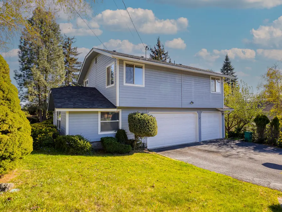 1990 Arlington Drive, Klamath Falls, OR 97601 - #3