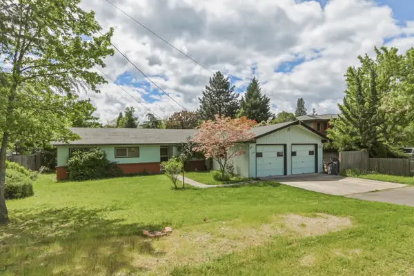 1984 Woodlawn Drive, Medford, OR 97504