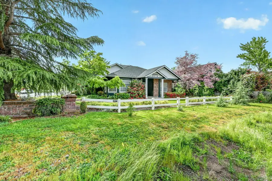 2078 Orchard Home Drive, Medford, OR 97501 - #3