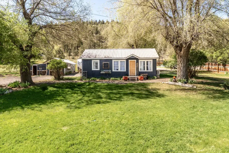 2066 NW Oneil Highway, Prineville, OR 97754 - #3