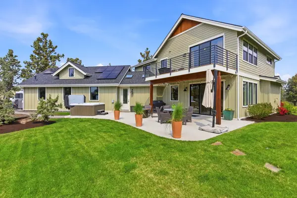 63557 Overtree Road, Bend, OR 97701