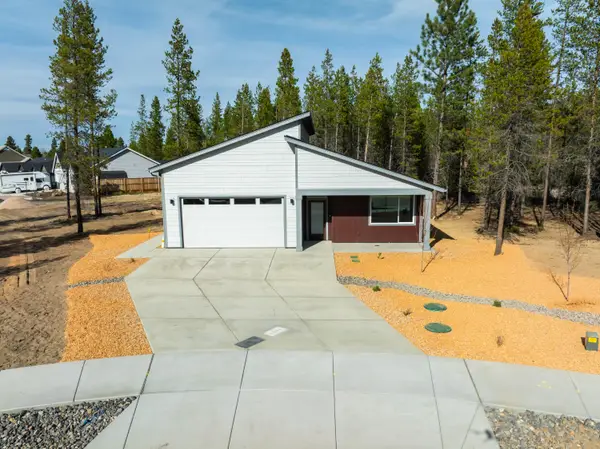 16659 Neil Court #11, La Pine, OR 97739