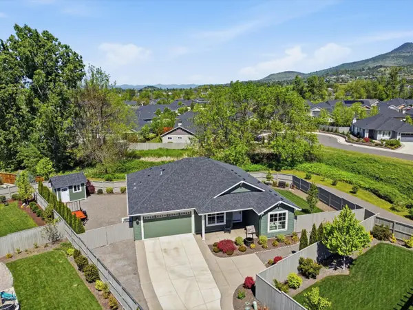 3847 Arena Drive, Medford, OR 97504