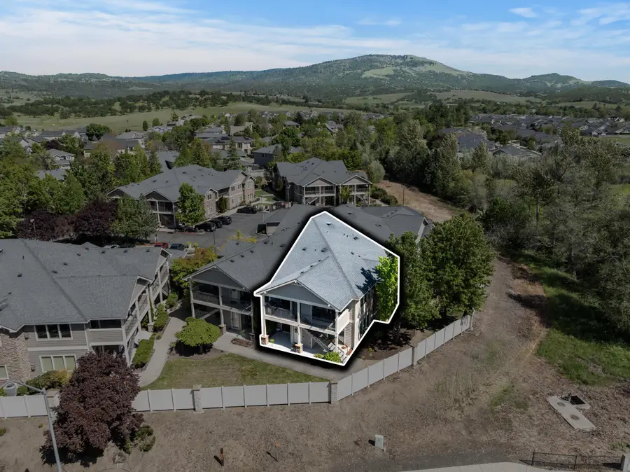 1280 Ashford Way #2, Medford, OR 97504 - #3