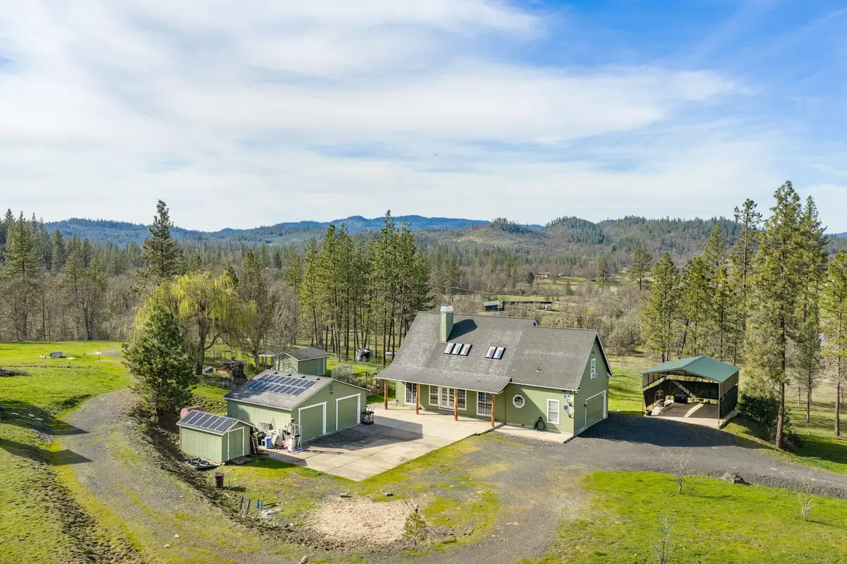 10060 Butte Falls Highway, Eagle Point, OR 97524 - #1