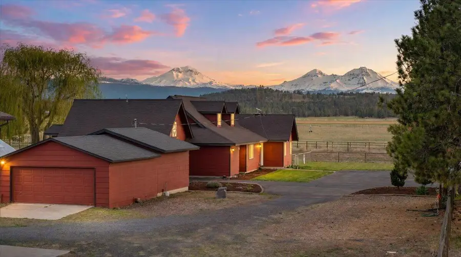 66215 Barr Road, Bend, OR 97703 - #2