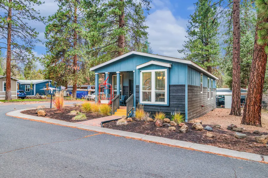 61040 S Queens Drive #18, Bend, OR 97702 - #3