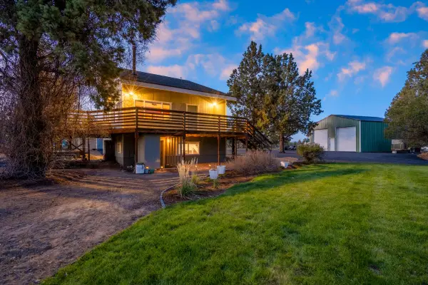5660 SW Impala Lane, Redmond, OR 97756