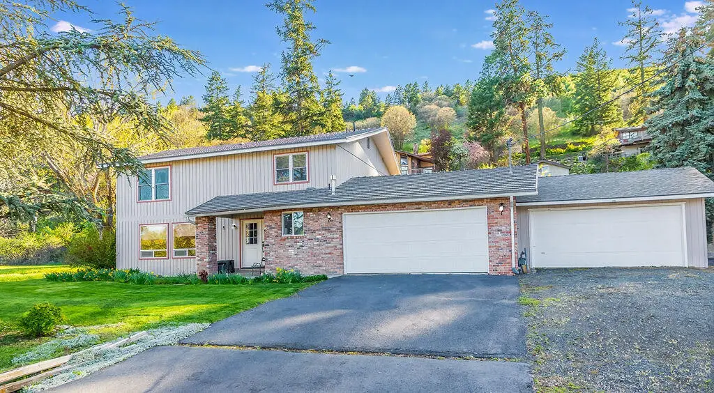 2318 Marina Drive, Klamath Falls, OR 97601 - #1