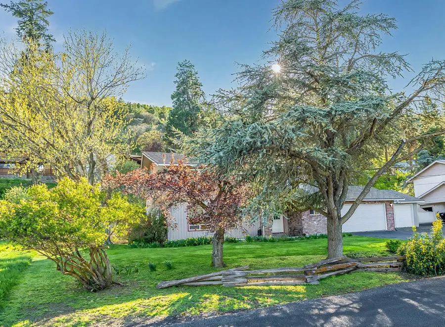 2318 Marina Drive, Klamath Falls, OR 97601 - #3