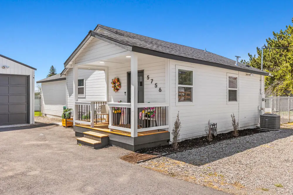 5756 Leland Drive, Klamath Falls, OR 97603 - #1