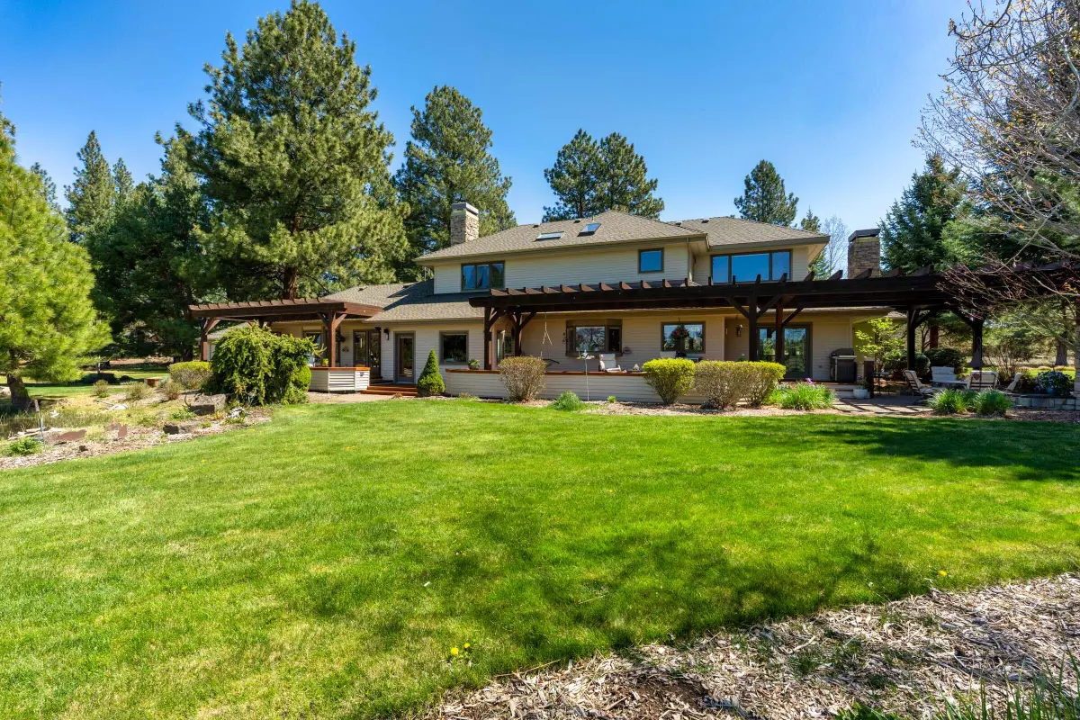 60350 Arnold Market Road, Bend, OR 97702 - #1