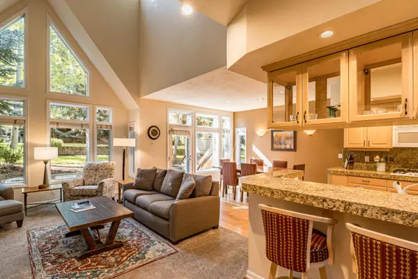 57022 Peppermill Circle #21-D, Sunriver, OR 97707