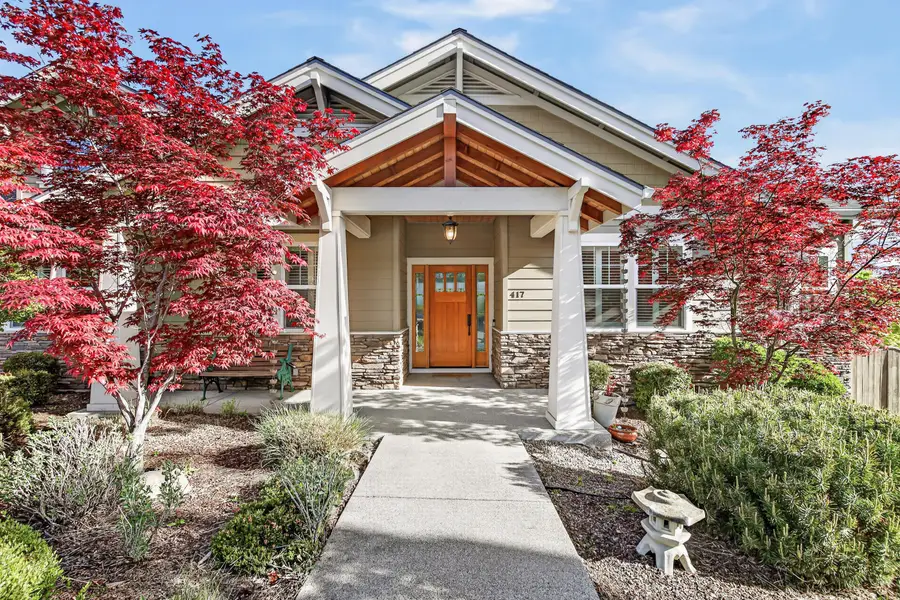 417 Tucker Street, Ashland, OR 97520 - #3